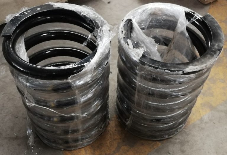 Shaker springs Shaker screens